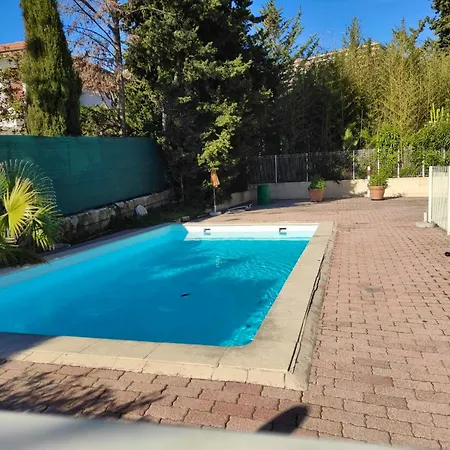 Confortable A 25 M² Avec Piscine Partagee 아파트 니스